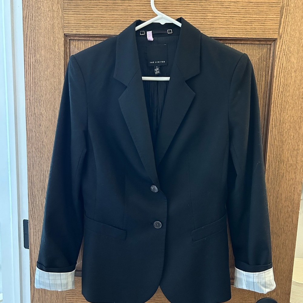 Limited Classic Double-button Black Blazer